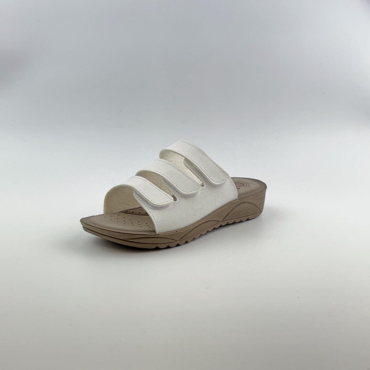 11817 Női Papucs - Slipper House